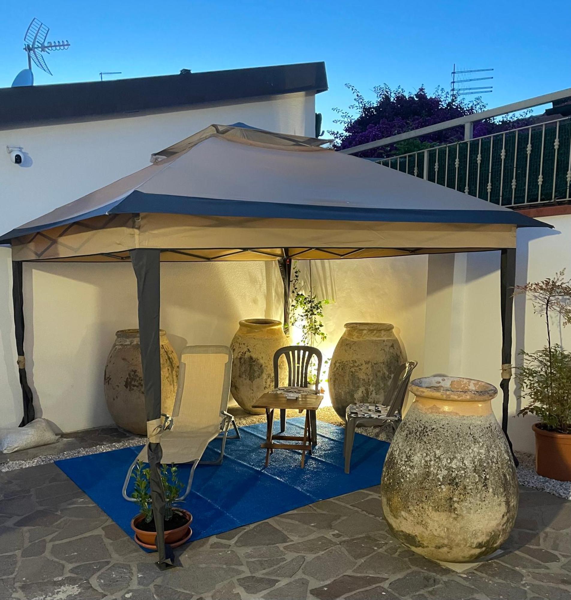 Casa Raffaela 호텔 마리나디피사 외부 사진